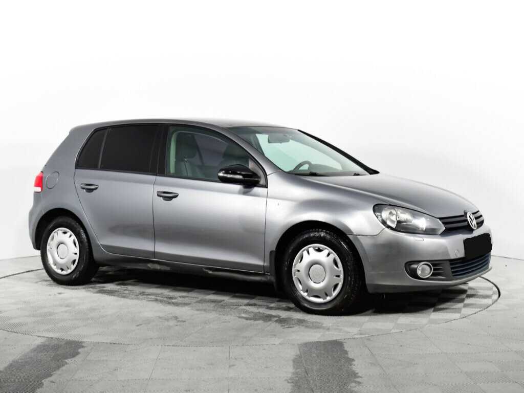 Купить Volkswagen Golf с пробегом. Фото: #2