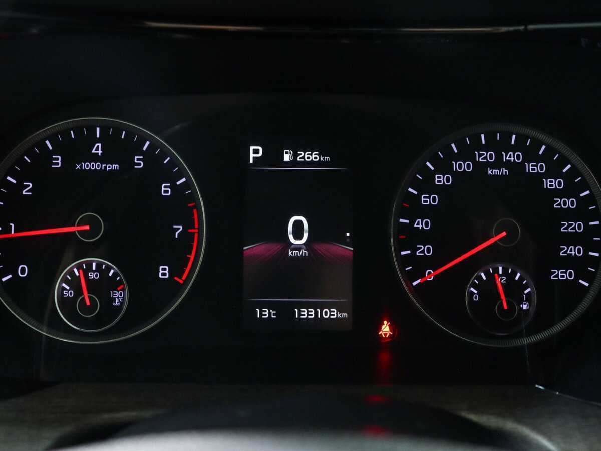 Купить Kia K5 с пробегом. Фото: #7