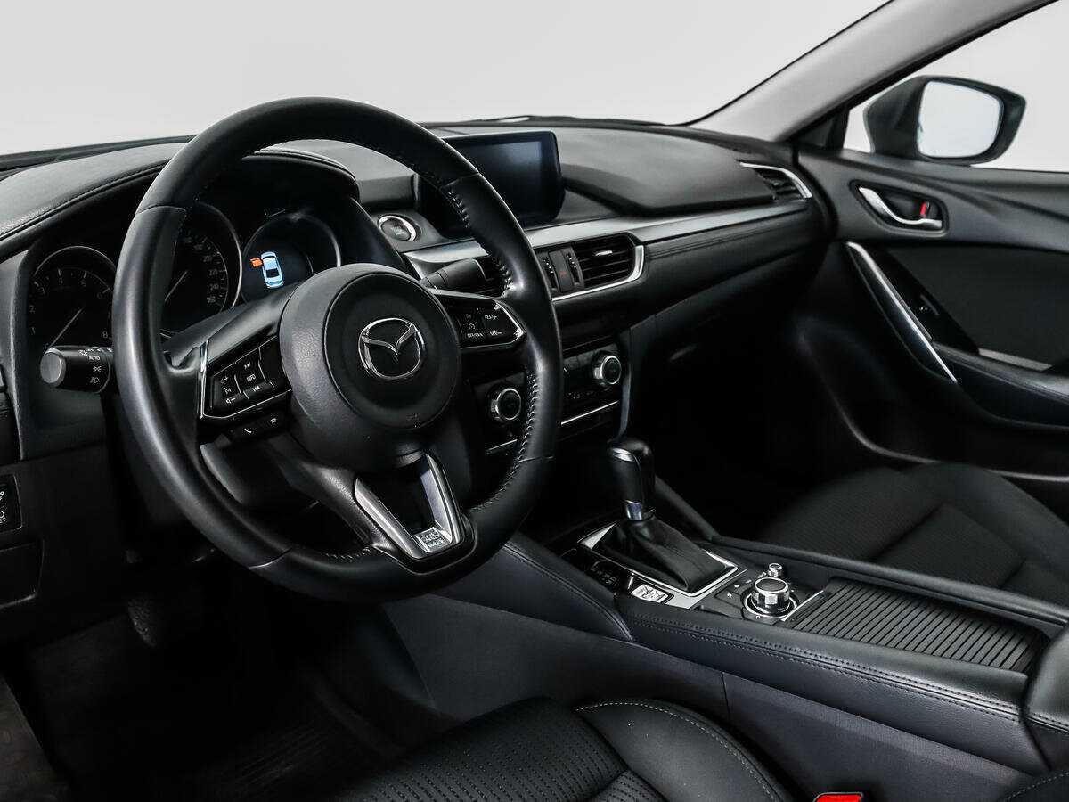 Купить Mazda 6 с пробегом. Фото: #8