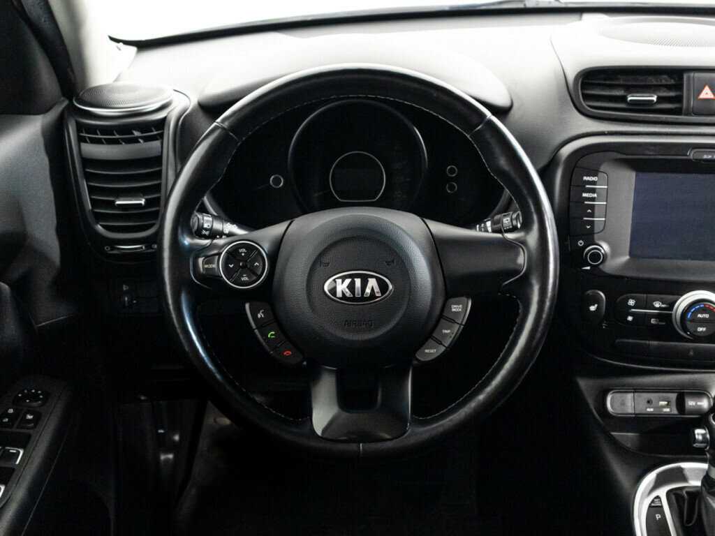 Купить Kia Soul с пробегом. Фото: #17