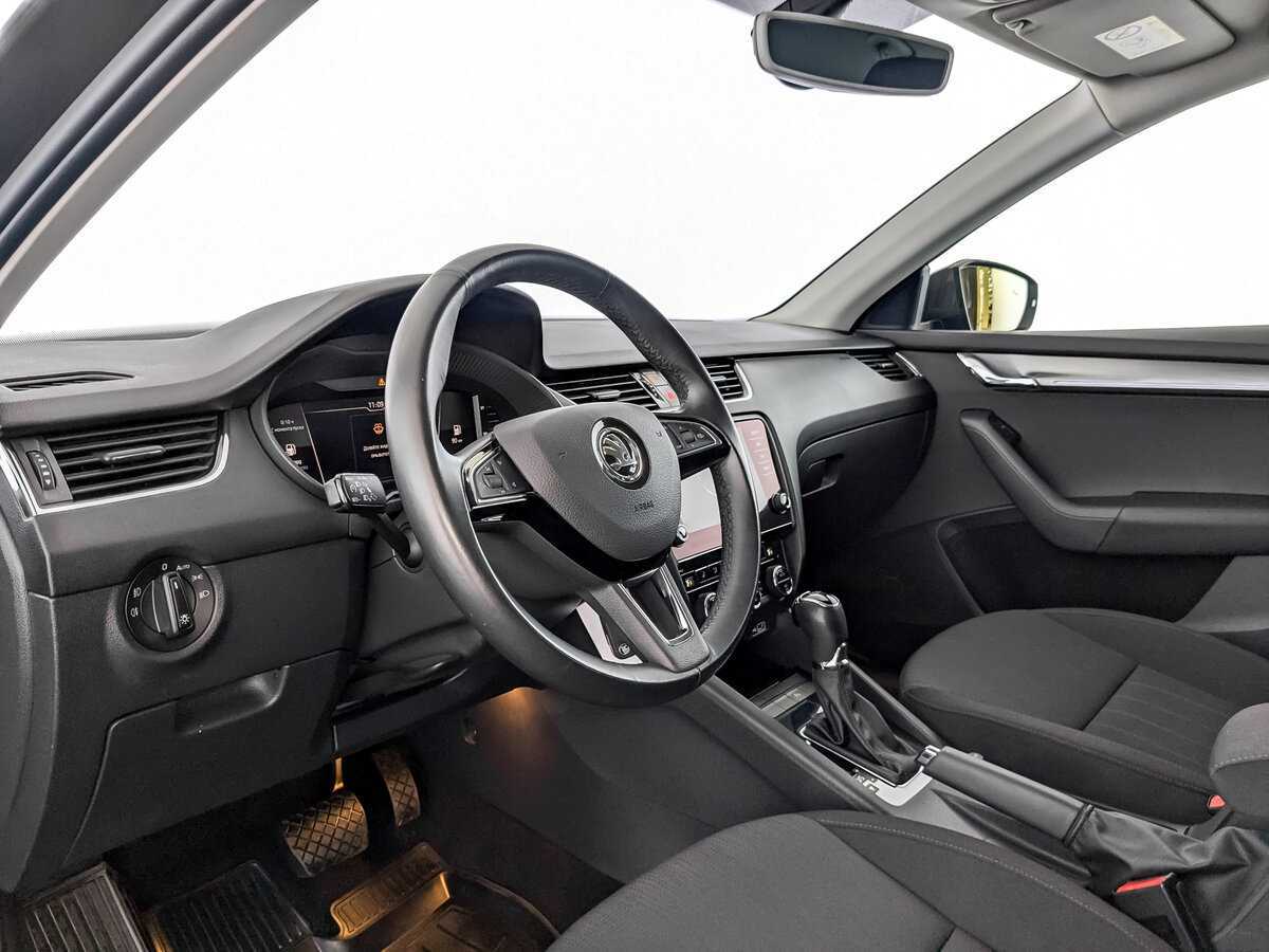Купить Skoda Octavia с пробегом. Фото: #15