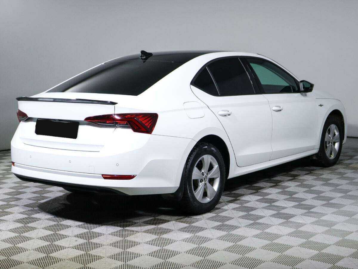 Купить Skoda Octavia с пробегом. Фото: #4