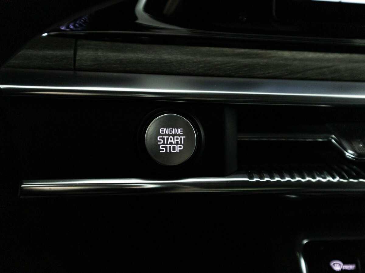 Купить Kia K5 с пробегом. Фото: #23