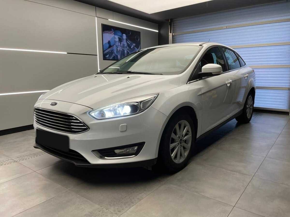 Купить Ford Focus с пробегом. Посмотреть фото