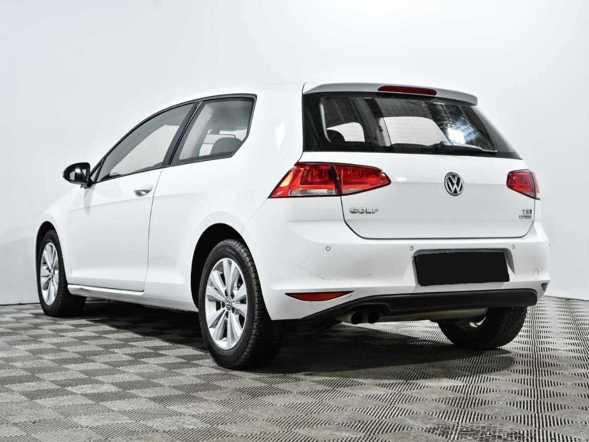 Купить Volkswagen Golf с пробегом. Фото: #5