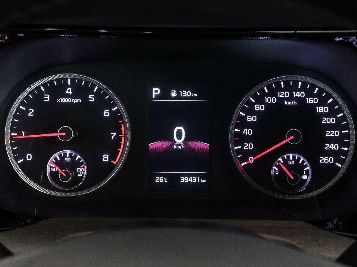 Купить Kia K5 с пробегом. Фото: #9