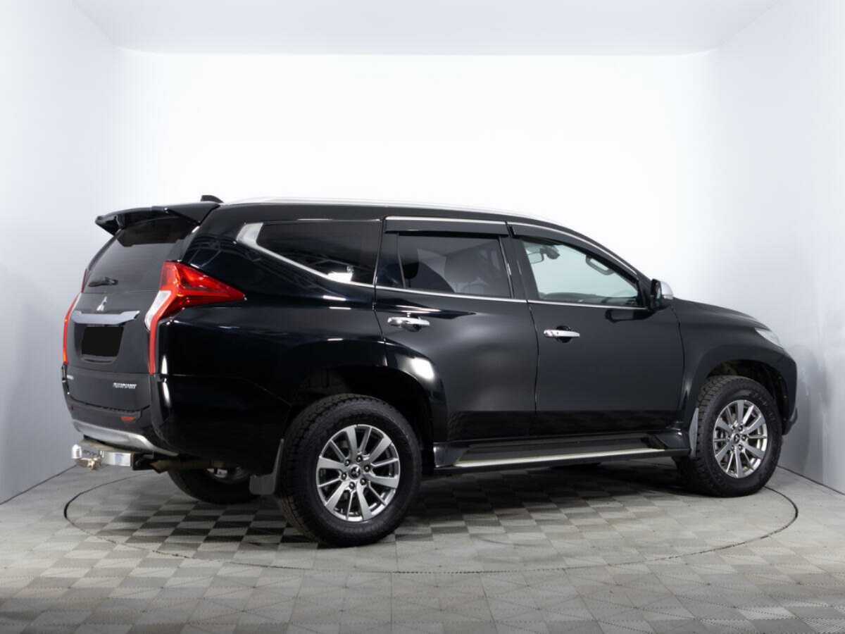 Купить Mitsubishi Pajero Sport с пробегом. Фото: #4