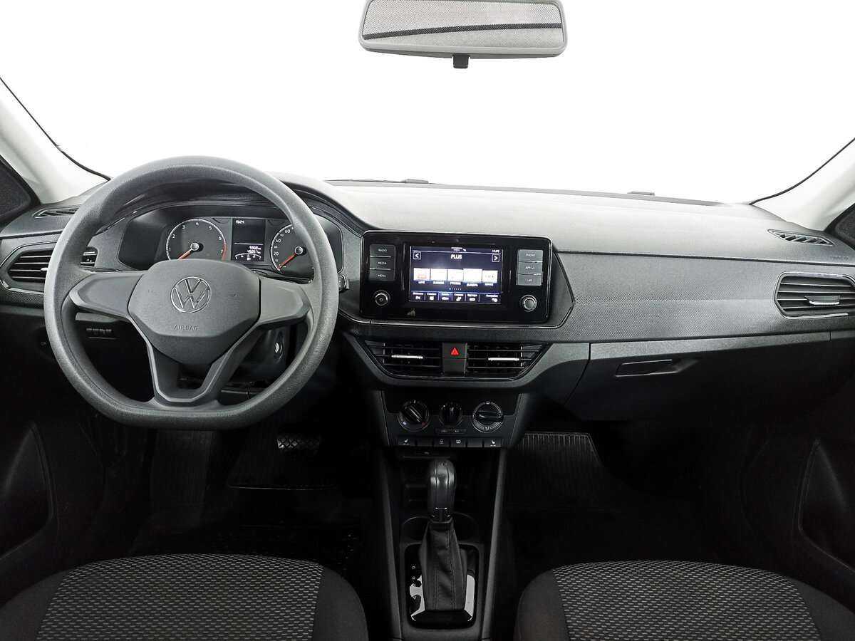 Купить Volkswagen Polo с пробегом. Фото: #11