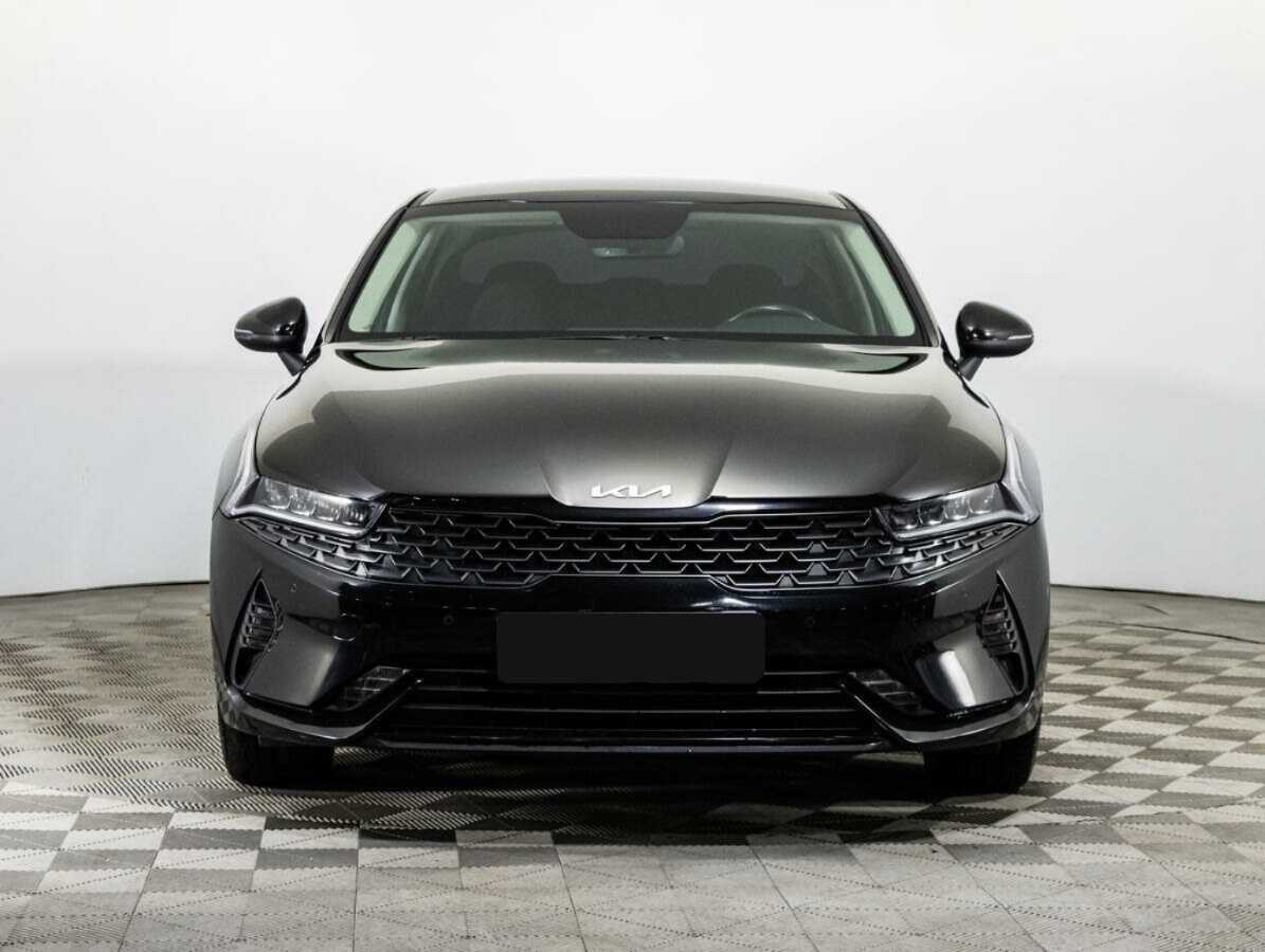 Купить Kia K5 с пробегом. Фото: #1