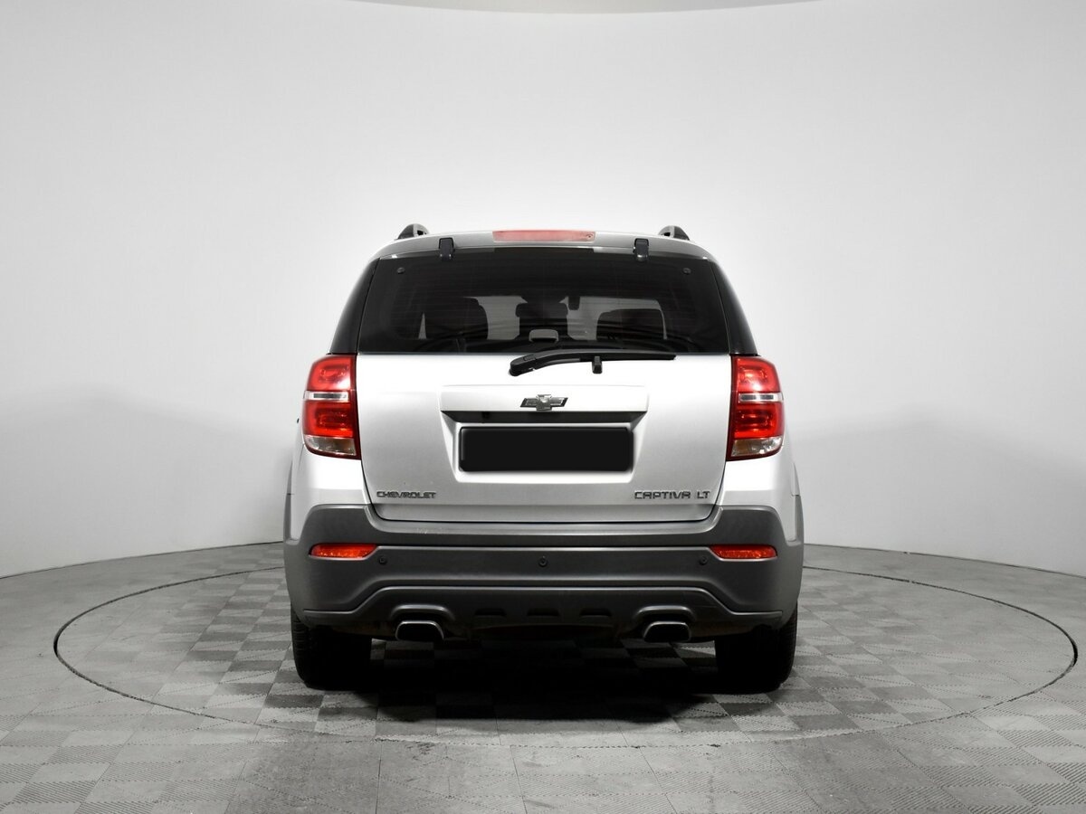 Купить Chevrolet Captiva с пробегом. Фото: #3