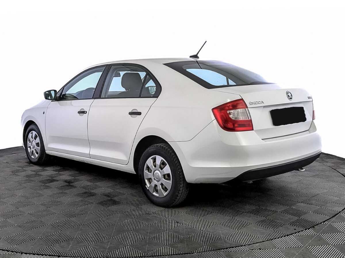 Купить Skoda Rapid с пробегом. Фото: #6