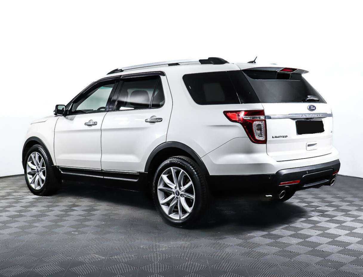 Купить Ford Explorer с пробегом. Фото: #6