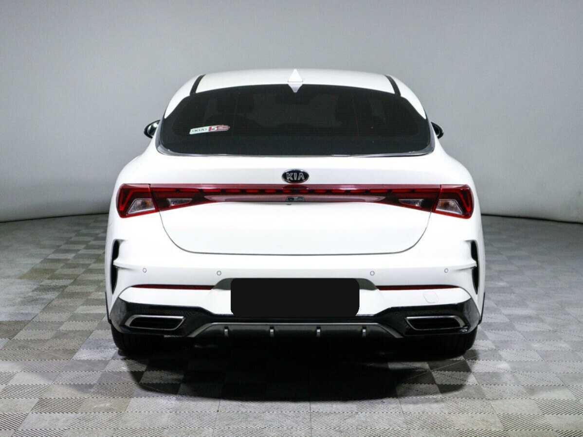 Купить Kia K5 с пробегом. Фото: #4