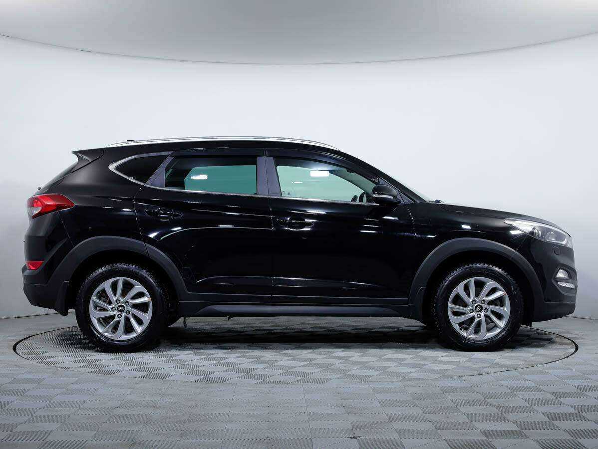 Купить Hyundai Tucson с пробегом. Фото: #2