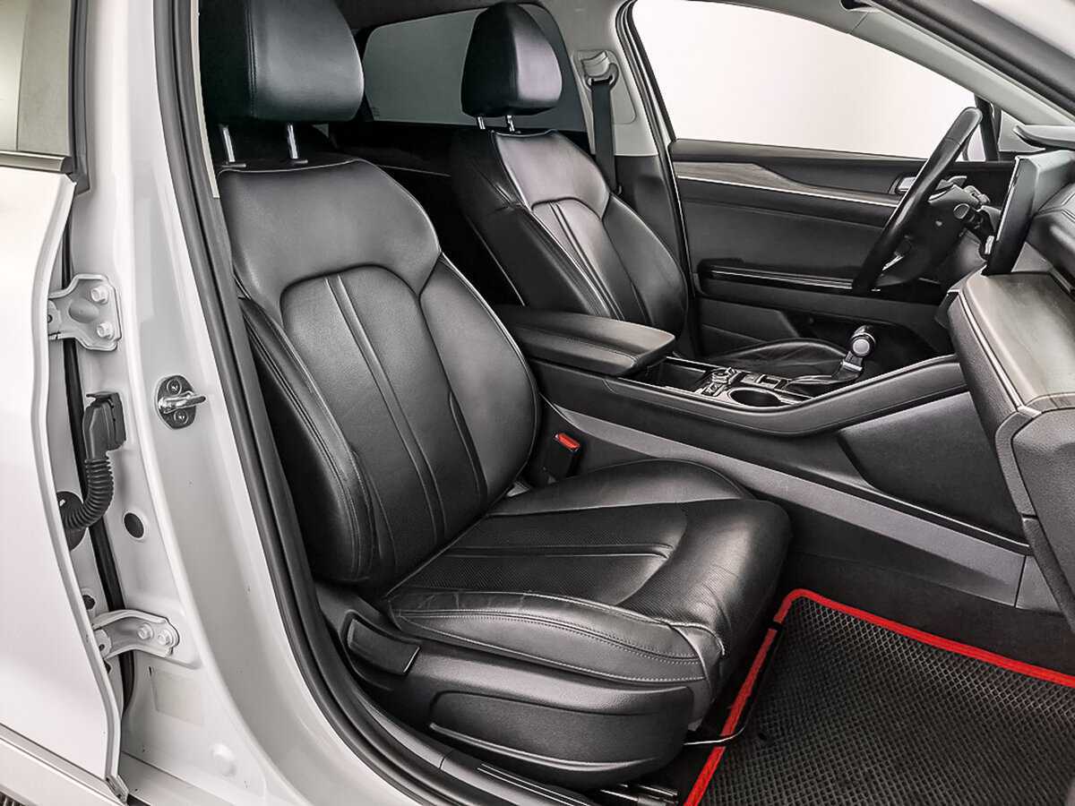 Купить Kia K5 с пробегом. Фото: #18