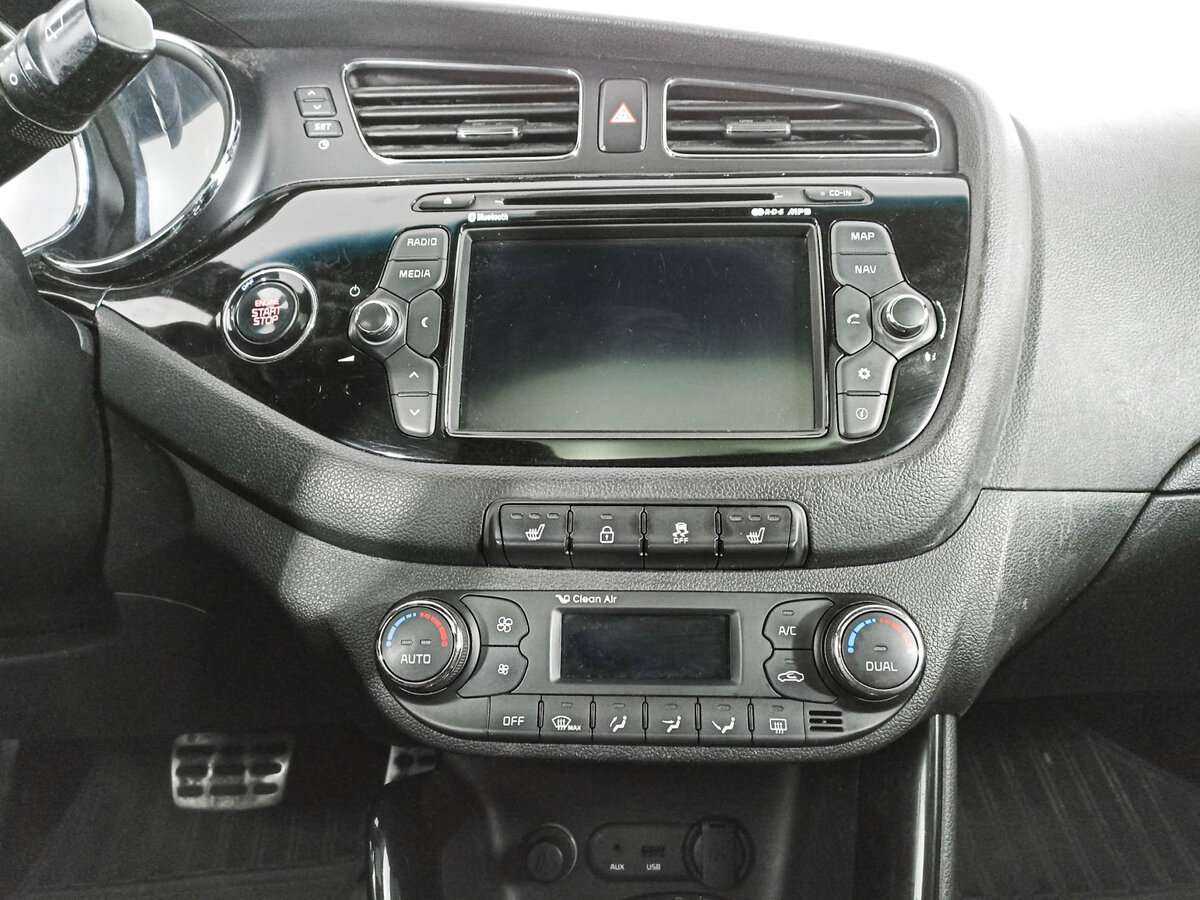 Купить Kia Ceed с пробегом. Фото: #12