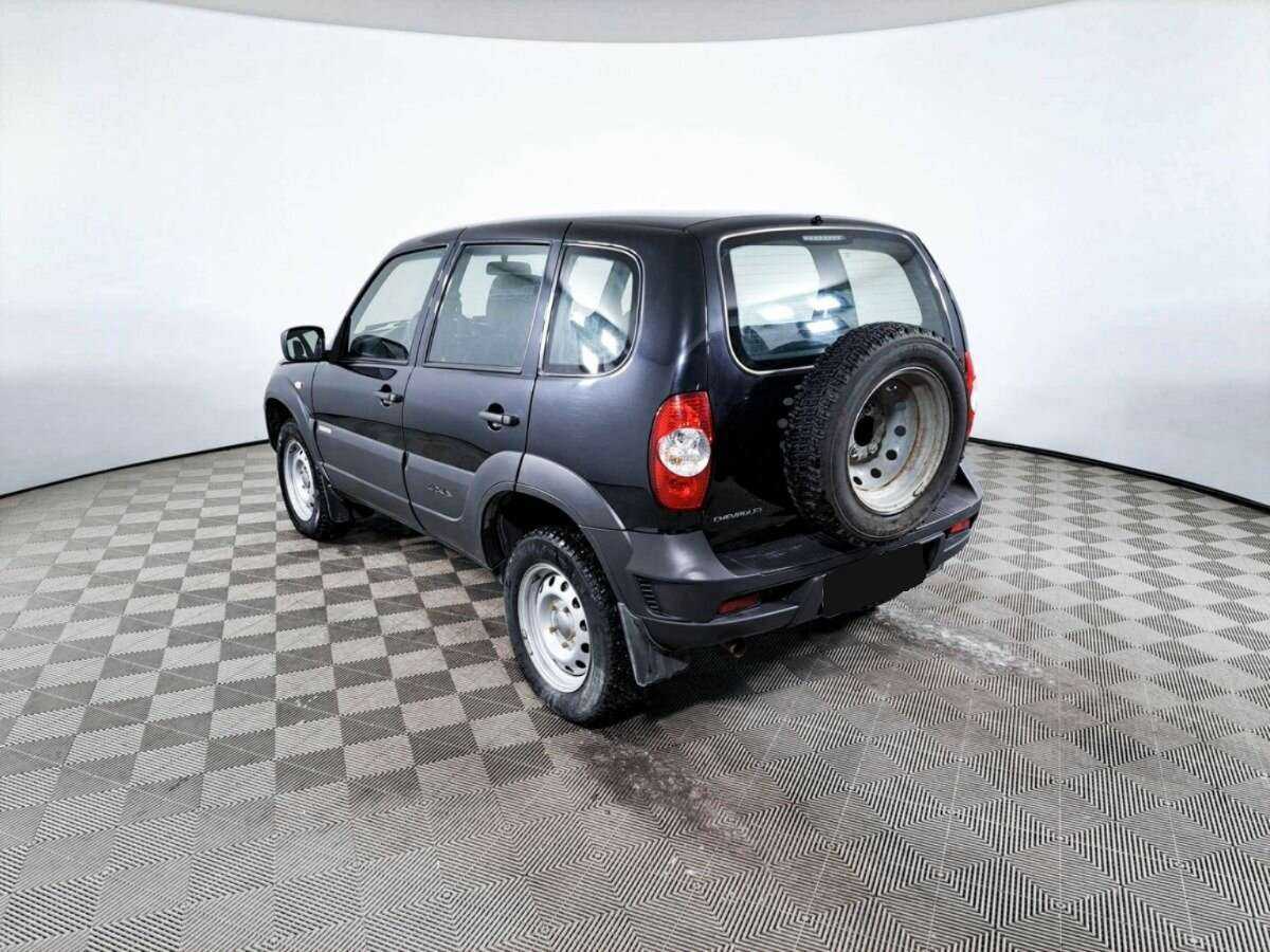 Купить Chevrolet Niva с пробегом. Фото: #6