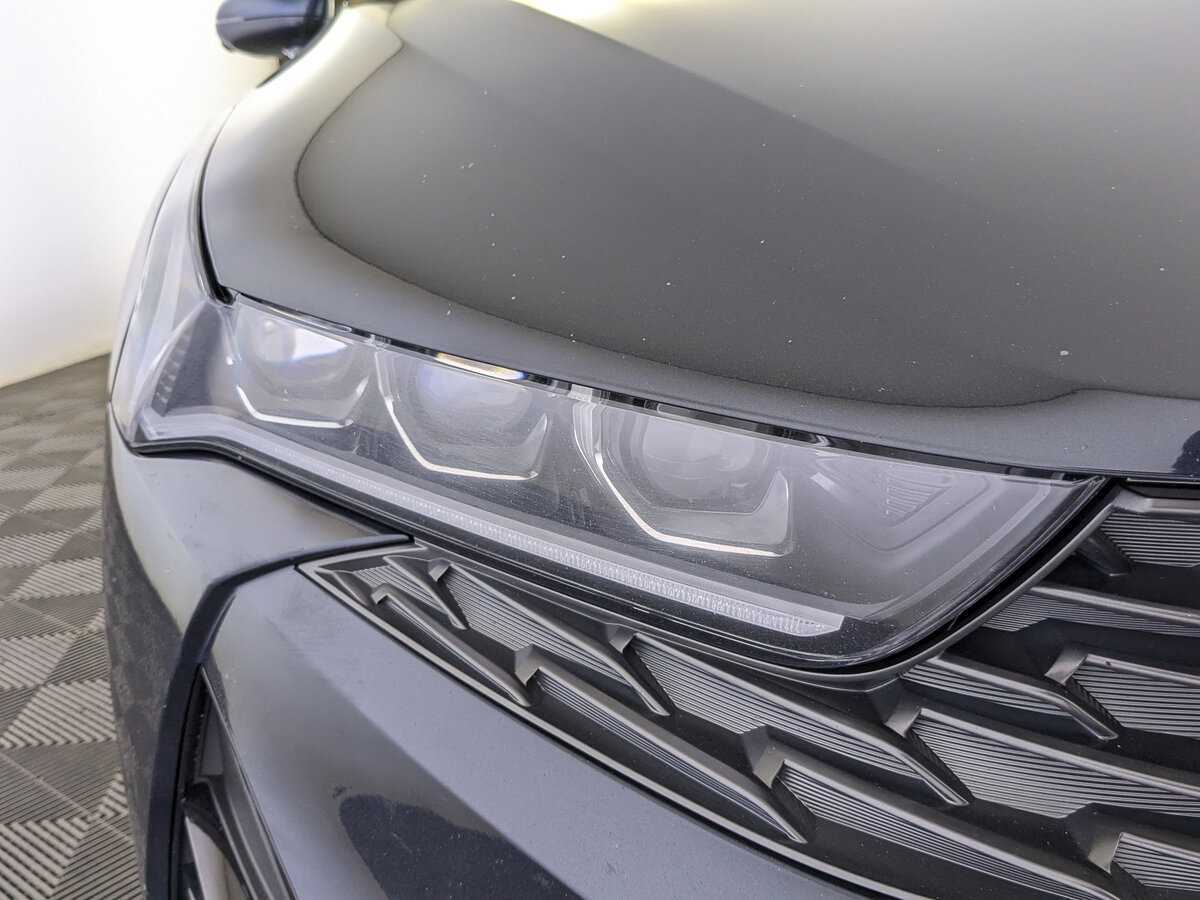 Купить Kia K5 с пробегом. Фото: #10