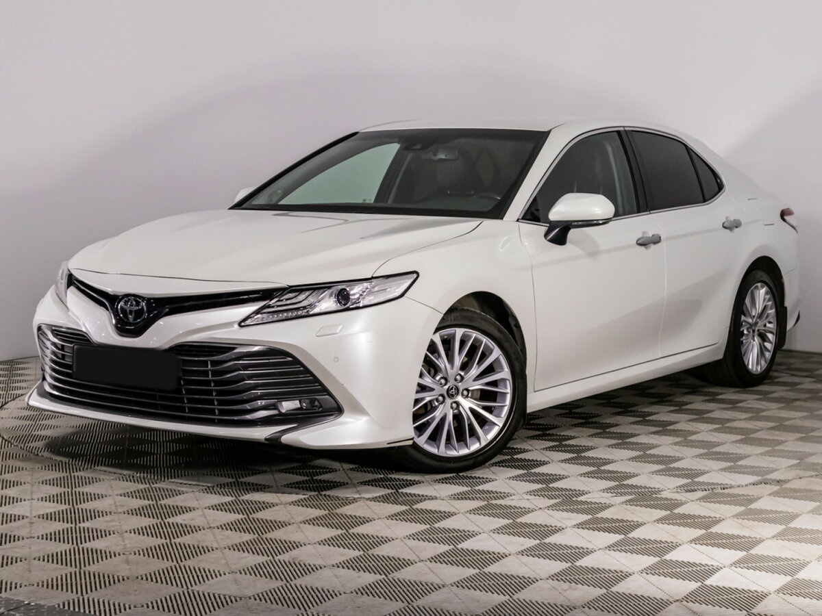 Купить Toyota Camry с пробегом. Фото: #0
