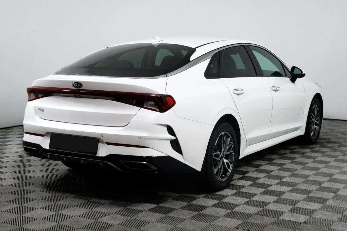 Купить Kia K5 с пробегом. Фото: #4