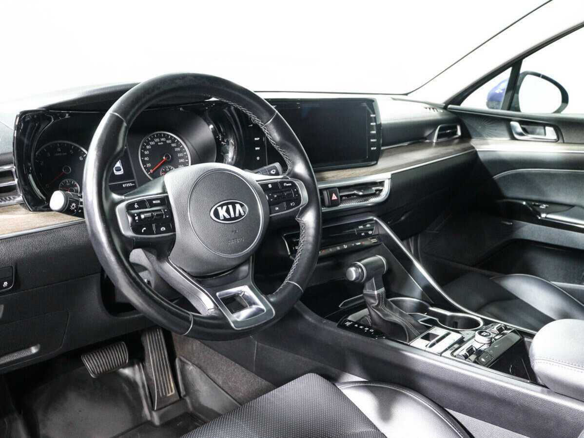 Купить Kia K5 с пробегом. Фото: #11