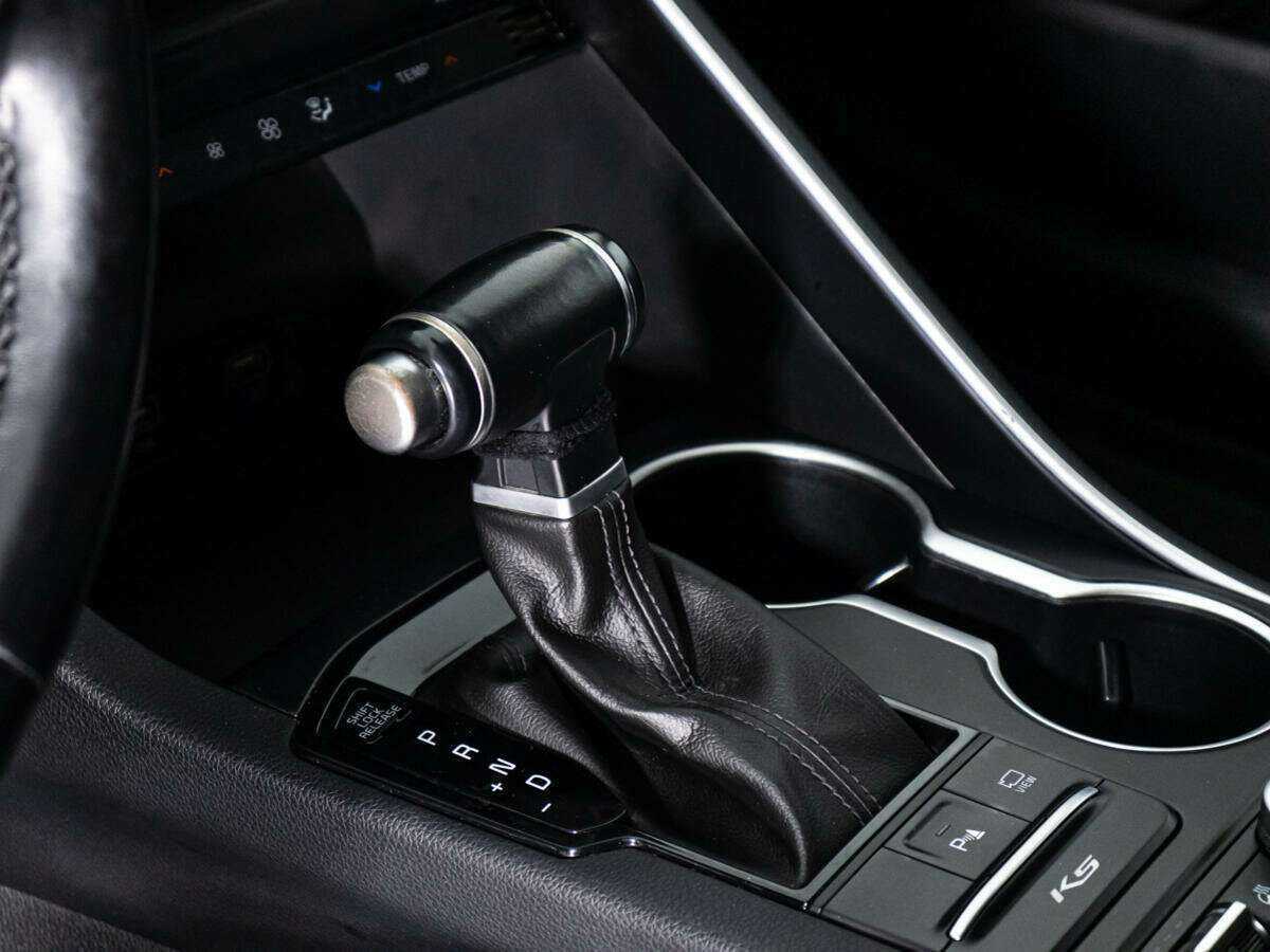 Купить Kia K5 с пробегом. Фото: #15