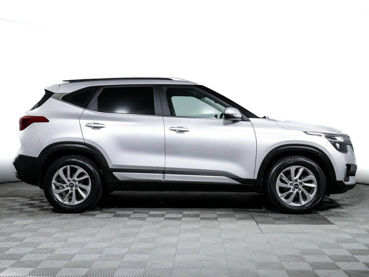 Купить Kia Seltos с пробегом. Фото: #3