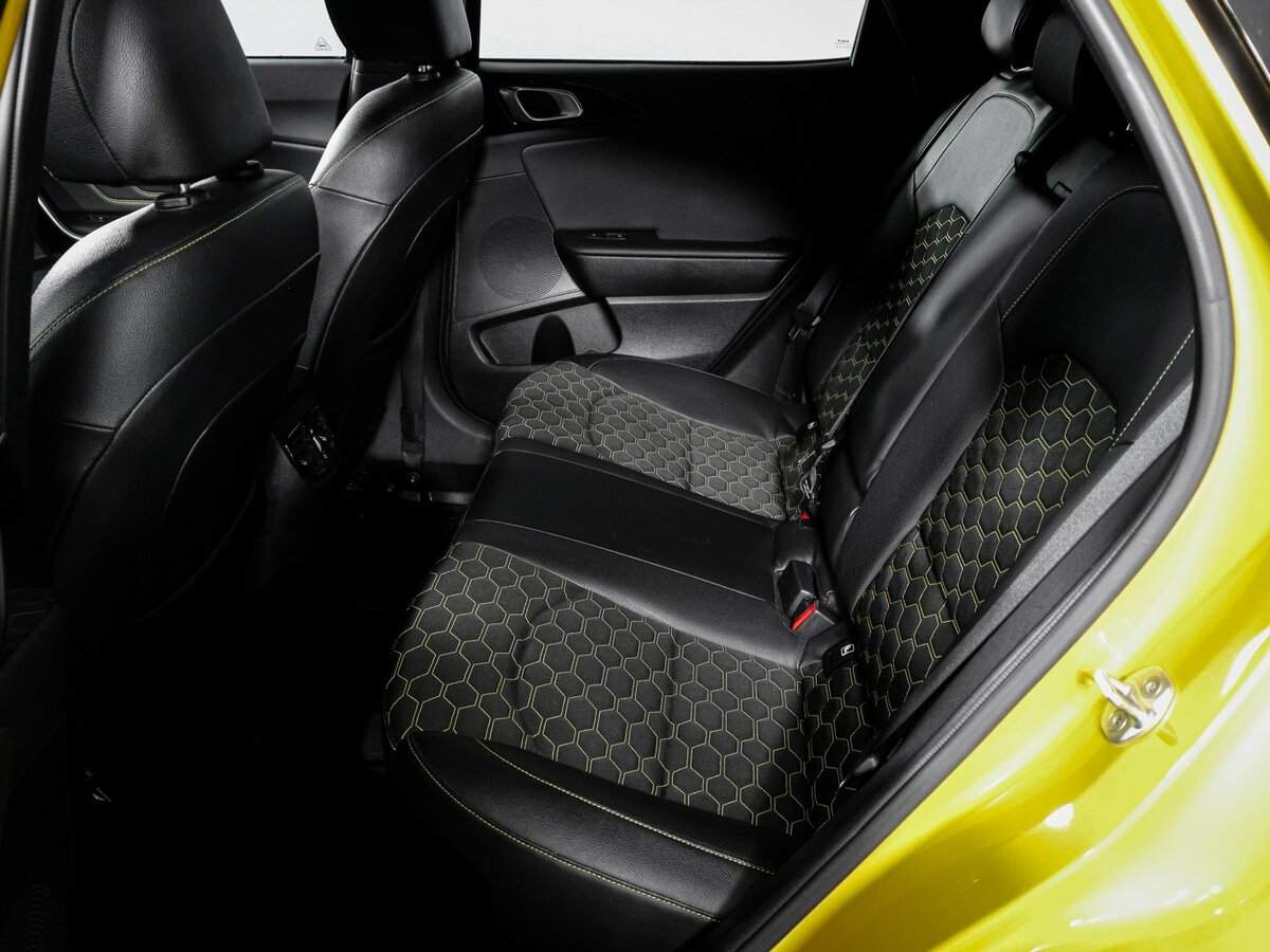 Купить Kia XCeed с пробегом. Фото: #9