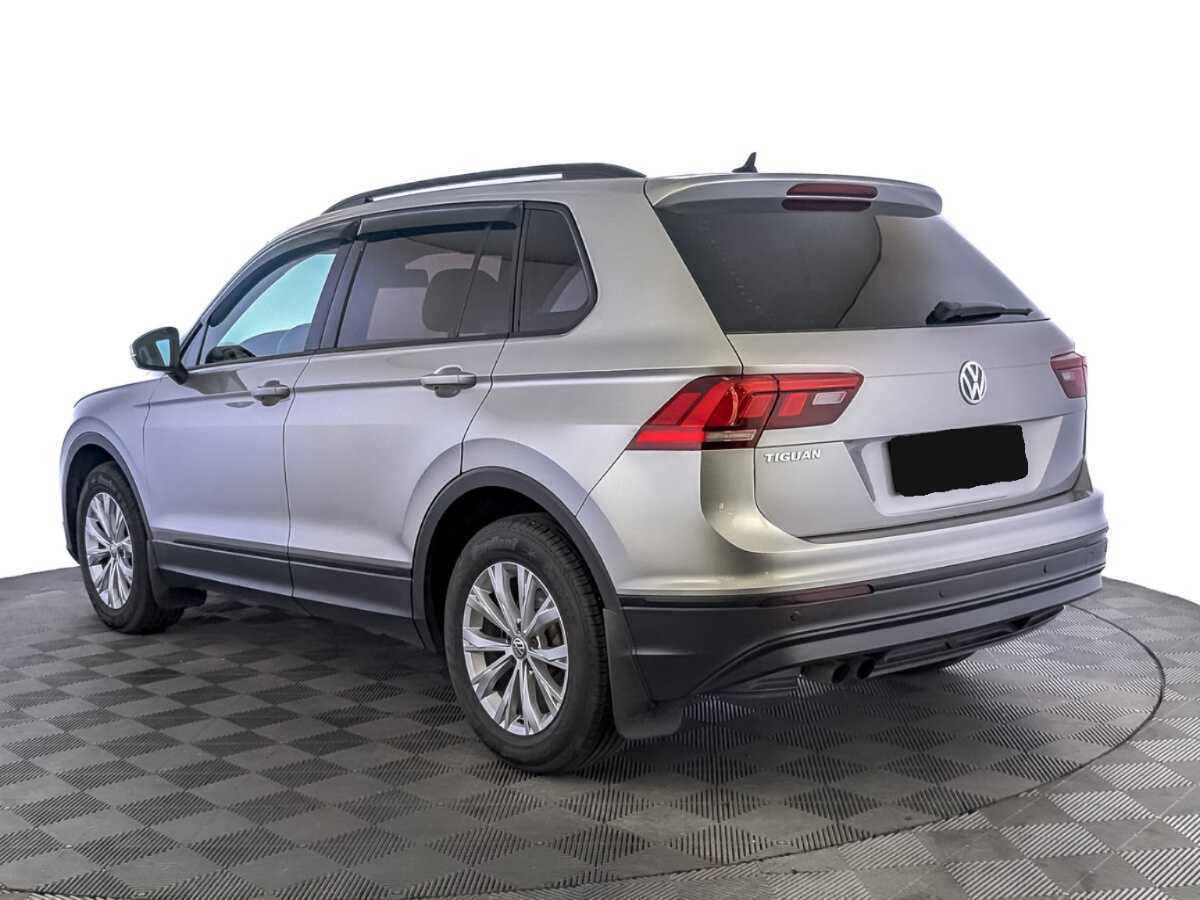 Купить Volkswagen Tiguan с пробегом. Фото: #6