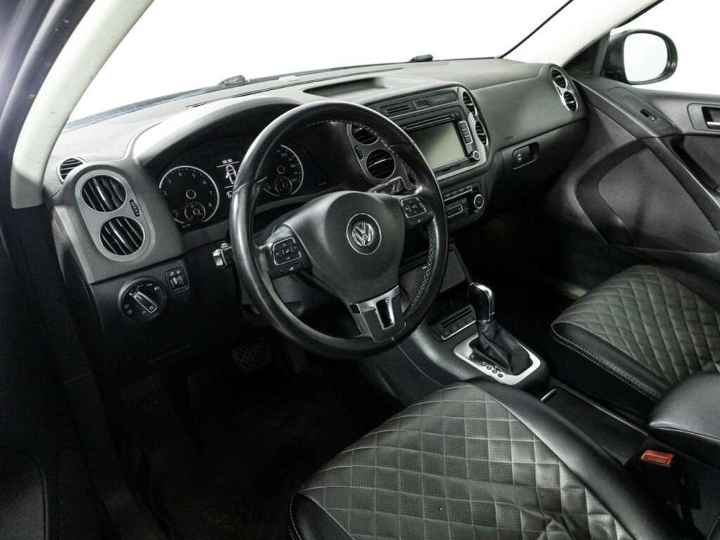 Купить Volkswagen Tiguan с пробегом. Фото: #10
