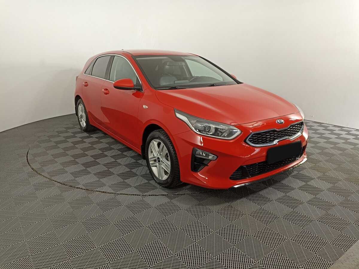 Купить Kia Ceed с пробегом. Фото: #2