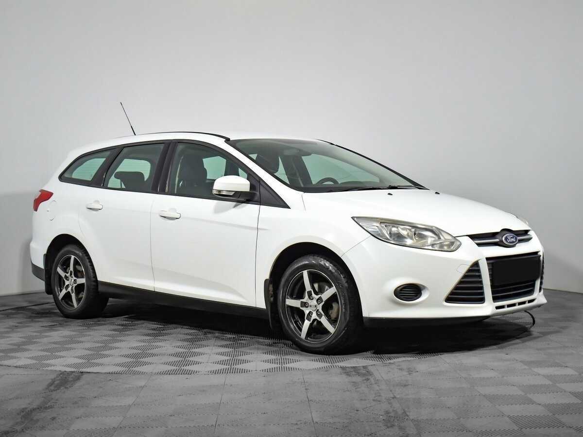 Купить Ford Focus с пробегом. Фото: #2