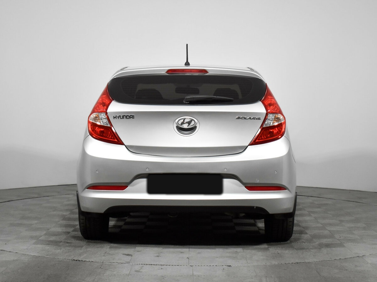 Купить Hyundai Solaris с пробегом. Фото: #5