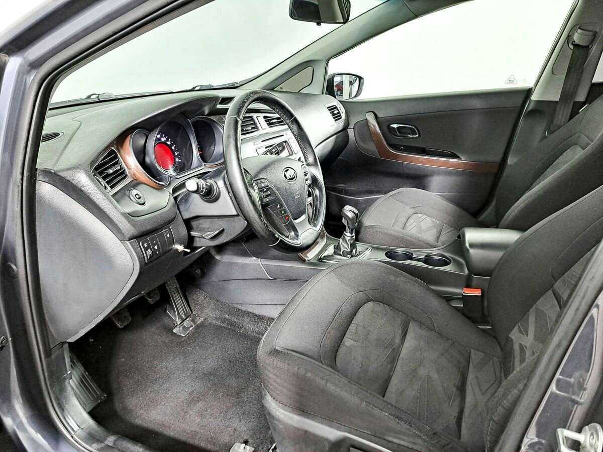 Купить Kia Ceed с пробегом. Фото: #14