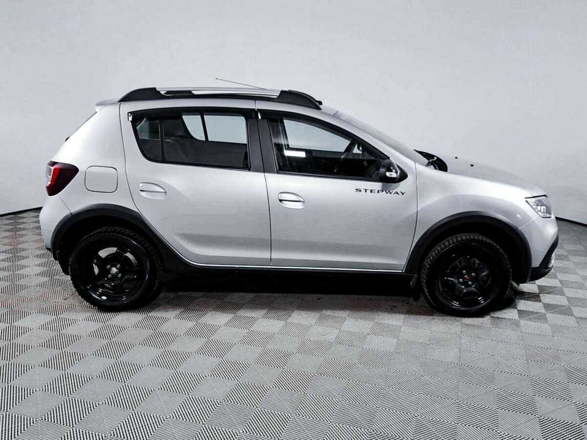 Купить Renault Sandero с пробегом. Фото: #3