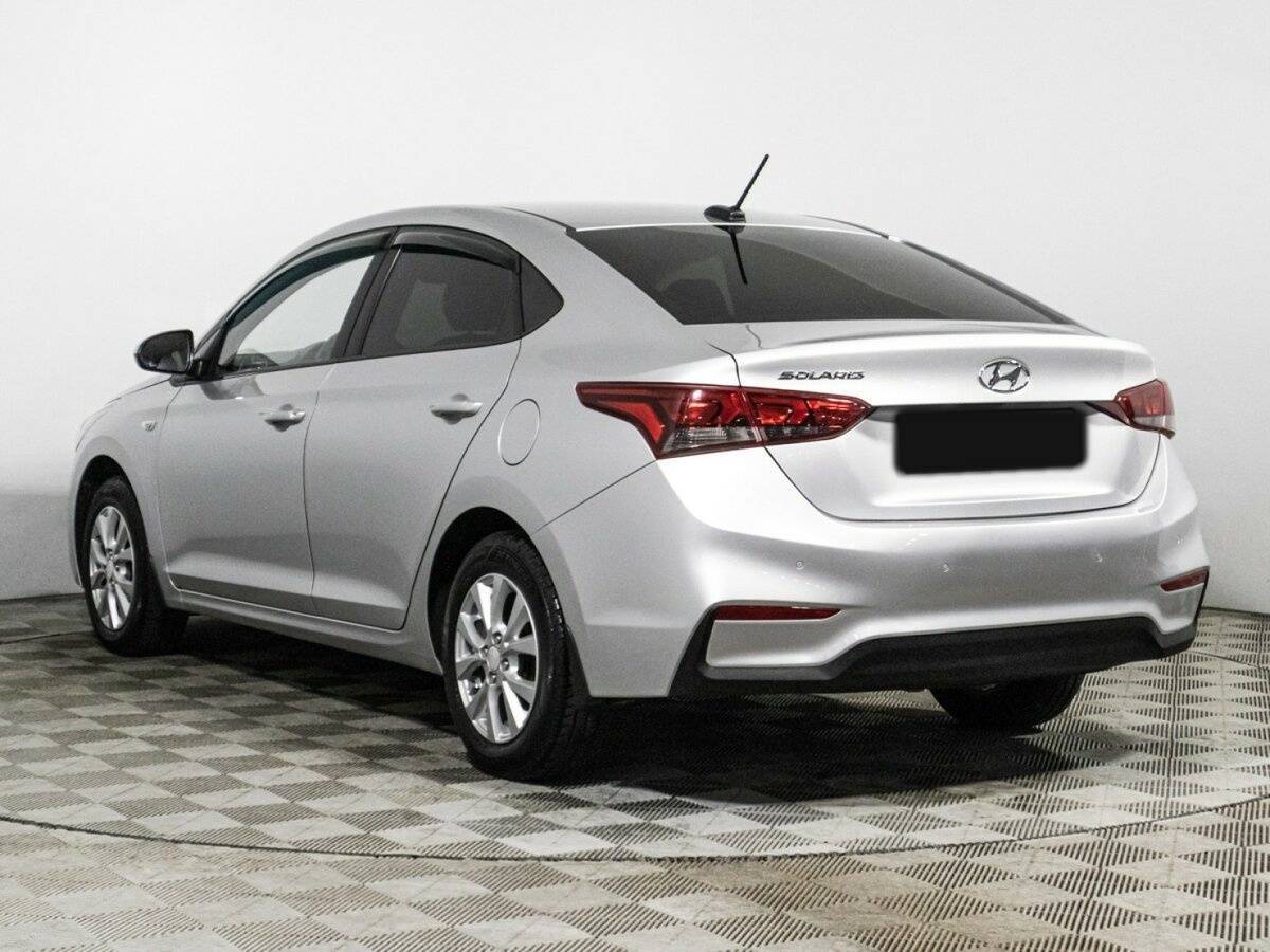 Купить Hyundai Solaris с пробегом. Фото: #6