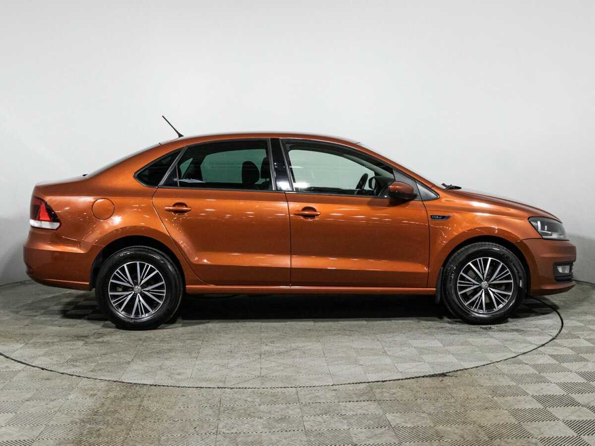 Купить Volkswagen Polo с пробегом. Фото: #3