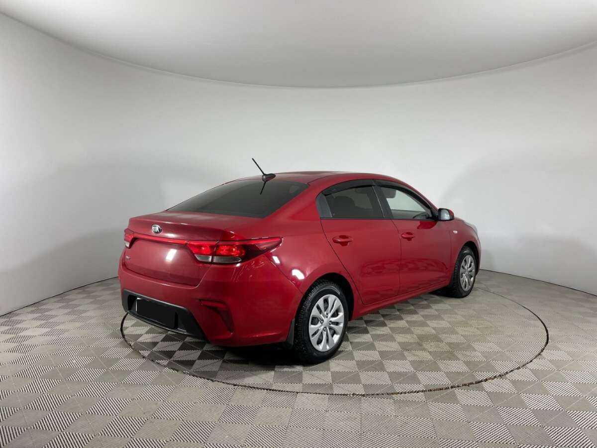 Купить Kia Rio с пробегом. Фото: #4