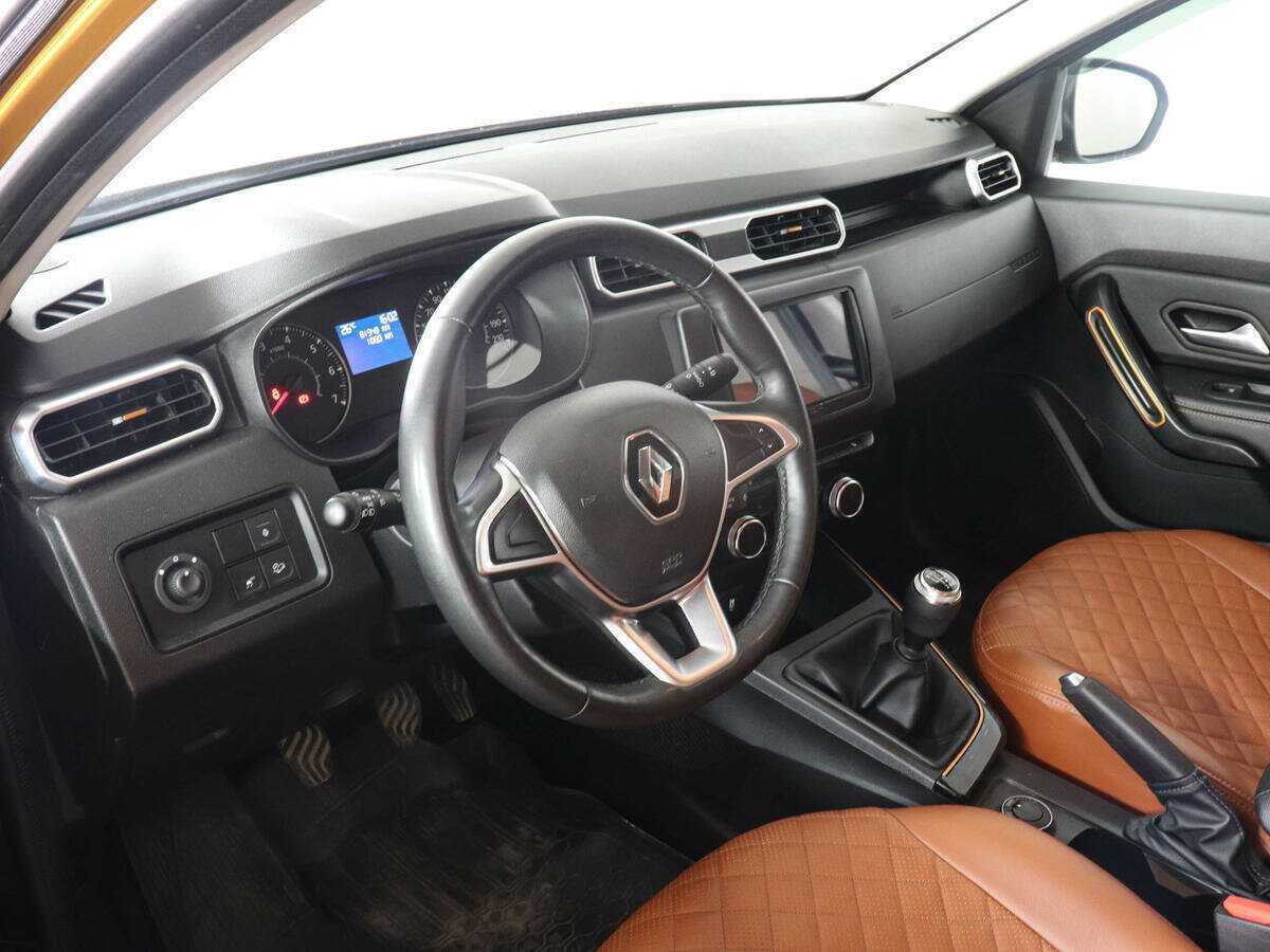 Купить Renault Duster с пробегом. Фото: #8