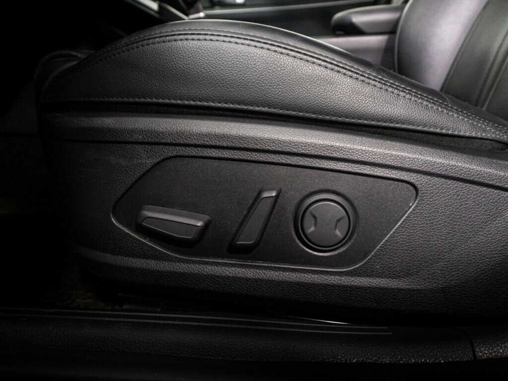 Купить Kia K5 с пробегом. Фото: #26