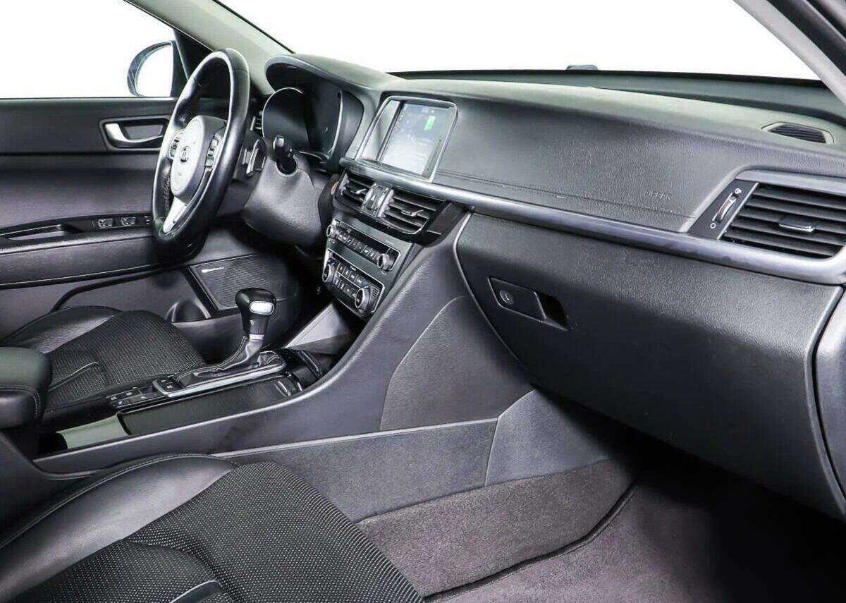 Купить Kia Optima с пробегом. Фото: #7