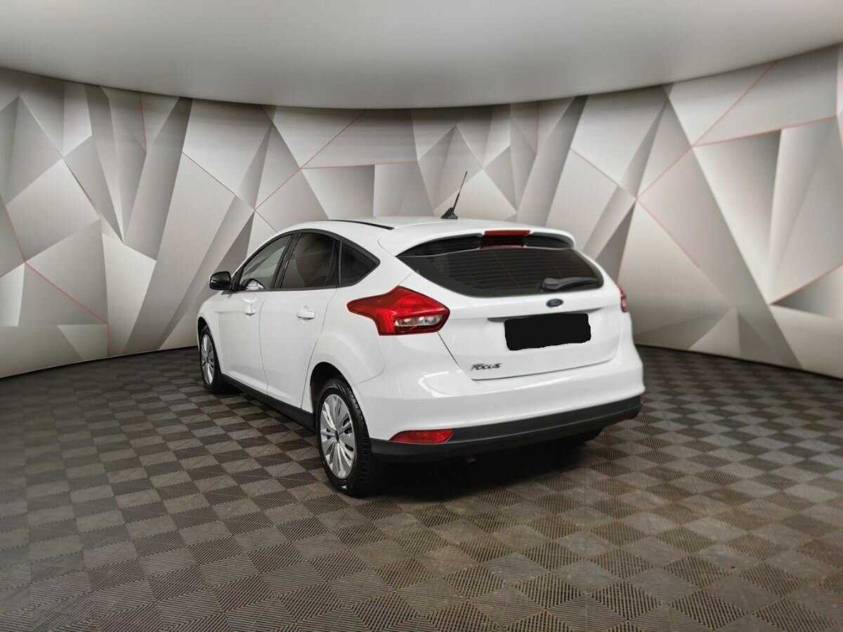 Купить Ford Focus с пробегом. Фото: #3