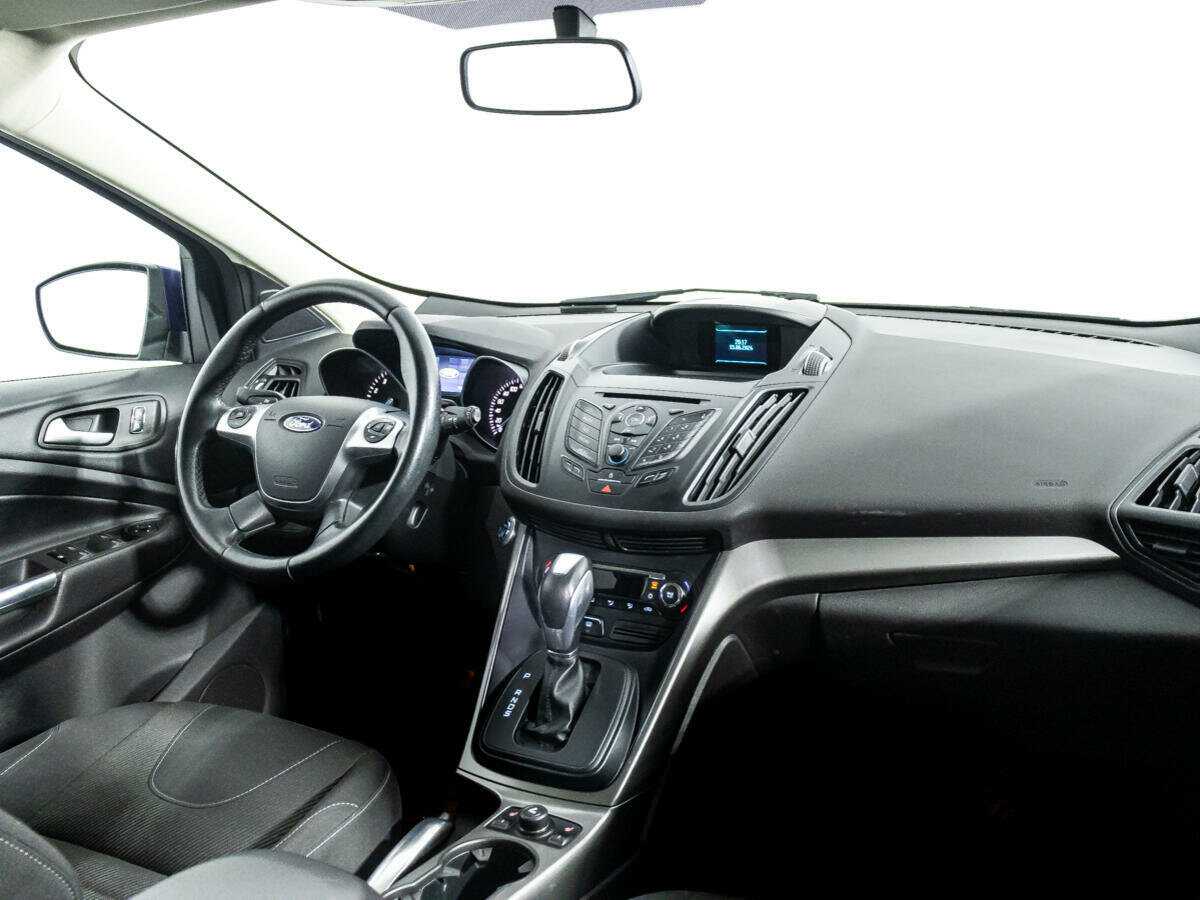 Купить Ford Kuga с пробегом. Фото: #8