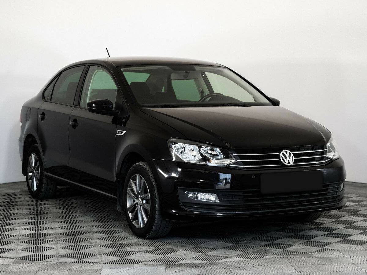Купить Volkswagen Polo с пробегом. Фото: #2