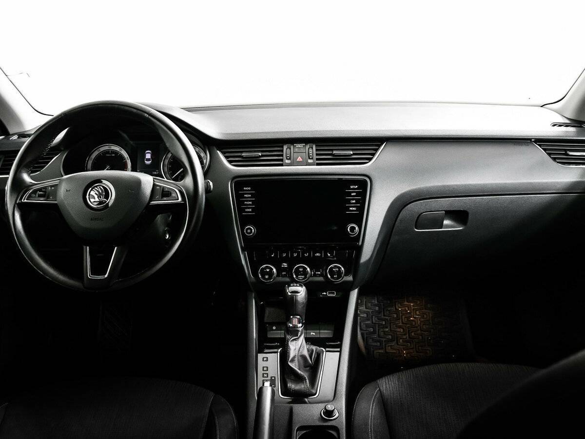 Купить Skoda Octavia с пробегом. Фото: #10