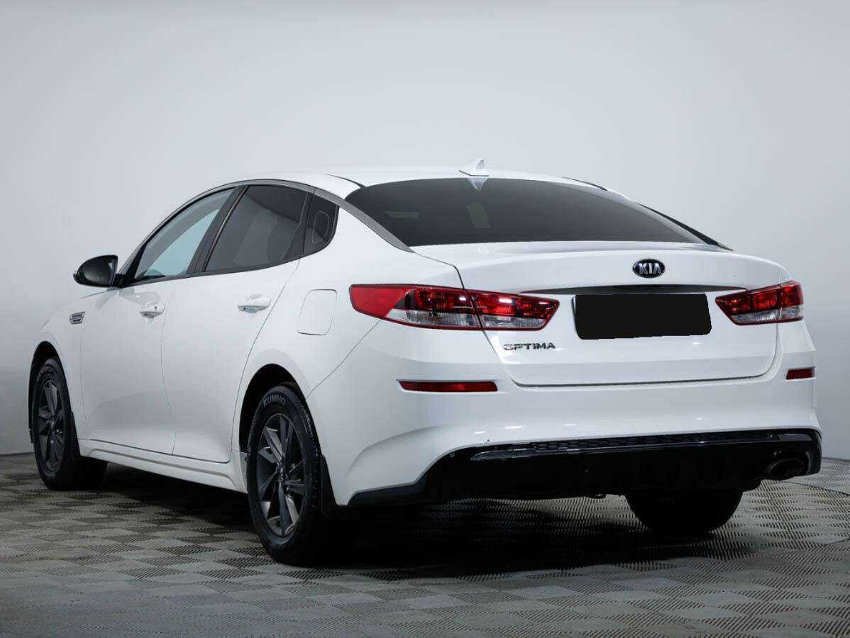 Купить Kia Optima с пробегом. Фото: #5