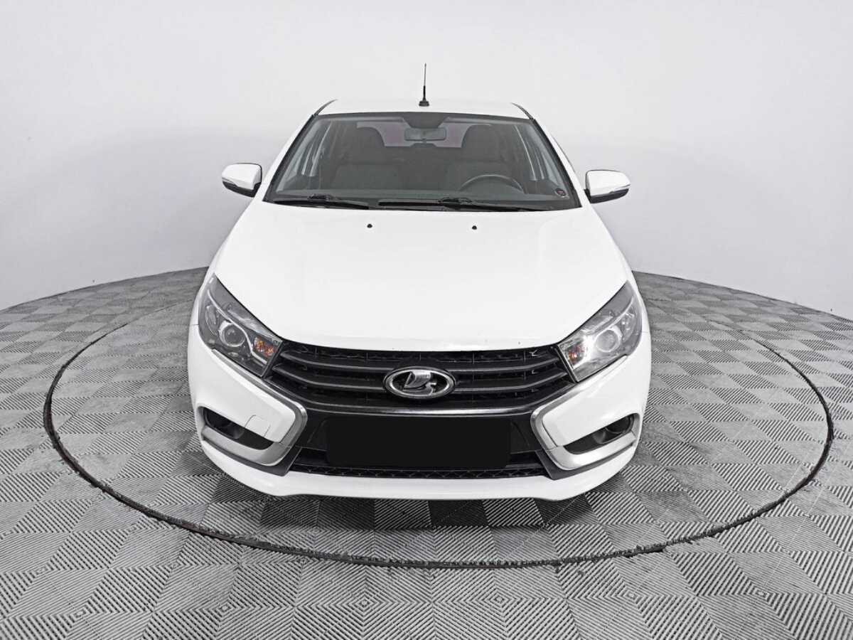 Купить Lada (ВАЗ) Vesta с пробегом. Фото: #1