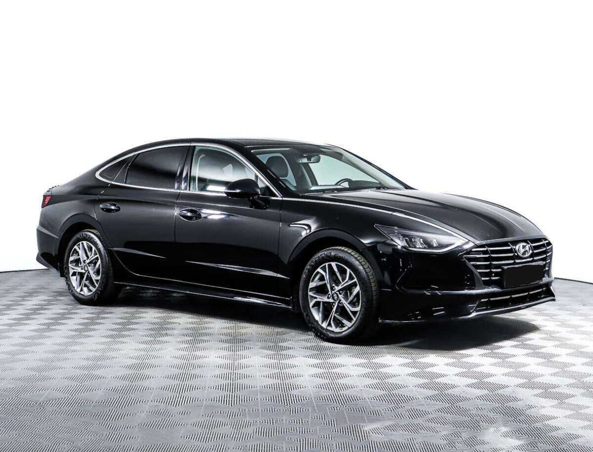 Купить Hyundai Sonata с пробегом. Фото: #2