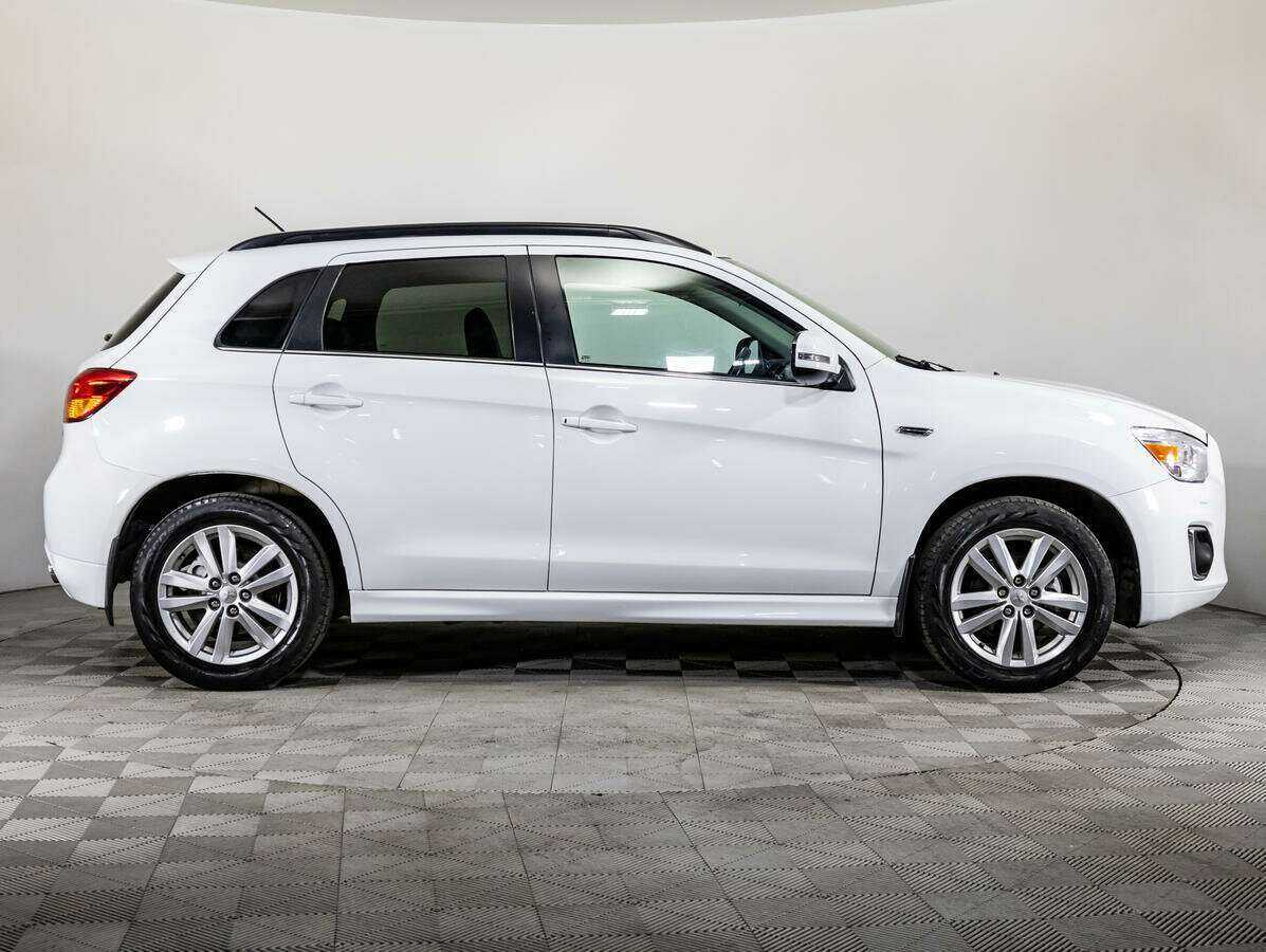Купить Mitsubishi ASX с пробегом. Фото: #3