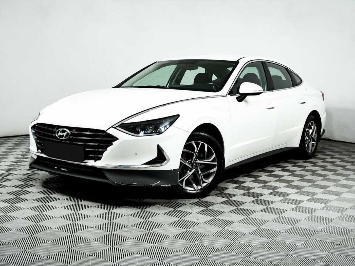 Купить Hyundai Sonata с пробегом. Посмотреть фото